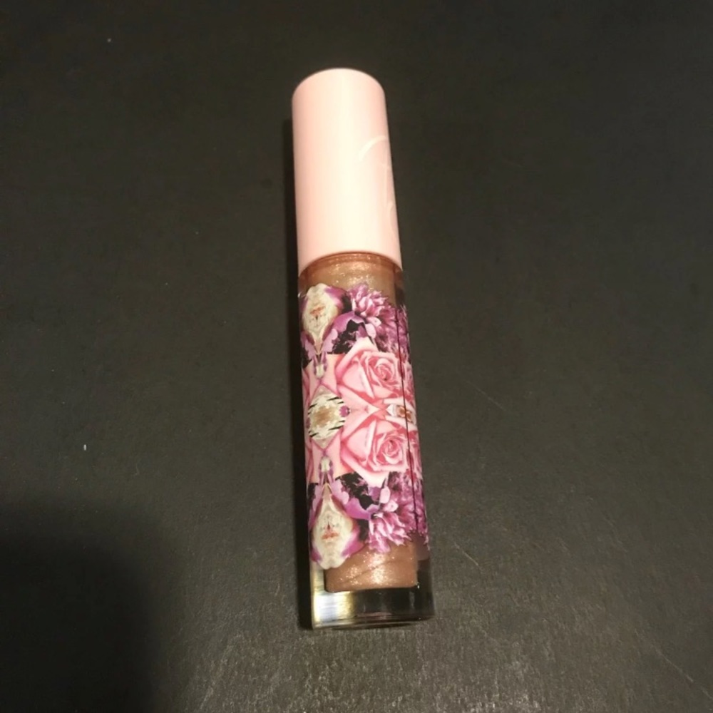 Mac patrick starrr mamastarrr Kiss Lipglass